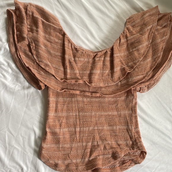 LAST CHANCE Free People blouse with ruffle short sleeves EUC - Picture 2 of 4